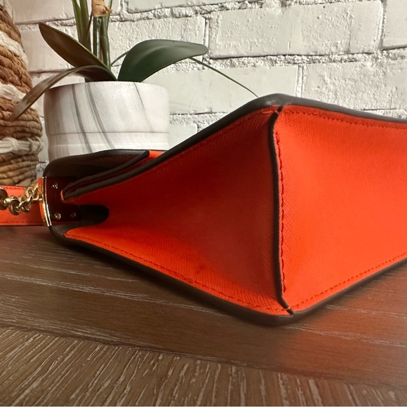 Michael Kors Greenwich Small Saffiano Leather Crossbody Bag - Picture 9 of 16